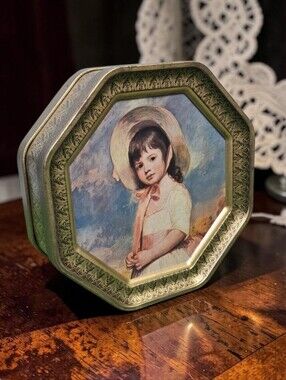 VIntage 60s Collectable biscuit Tin Miss Willoughby\Master Simpson Victorian